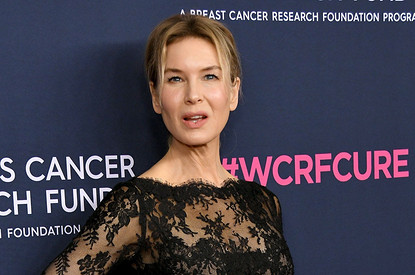 Рене Зеллвегер изменилась до неузнаваемости, превратившись в женщину с лишним весом (видео)