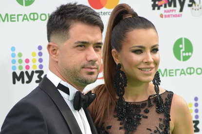 «Провела серьезную работу над собой»: Ани Лорак о том, как пережила измены экс-супруга