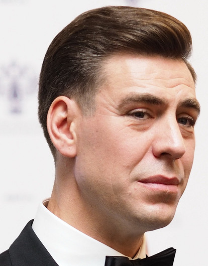 Дмитрий Дюжев покинул показ Юдашкина после разговоров о смерти: «Увидим ли мы его когда-нибудь еще - неизвестно»