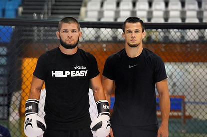 Задержан брат Хабиба Нурмагомедова за наезд на полицейского