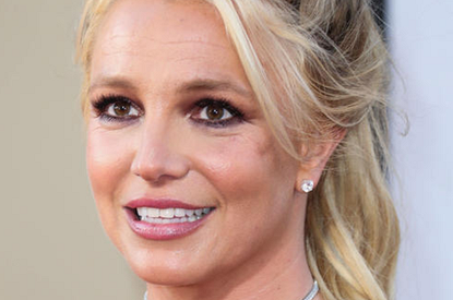 Суд прекратил многолетнюю опеку отца над Бритни Спирс