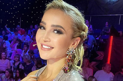 Гендиректор МХАТа заявил, что Бузова сама должна была платить театру за выход на сцену