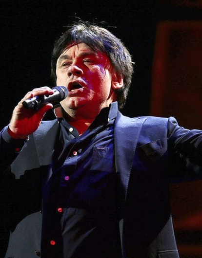 Александра Серова выписали из больницы