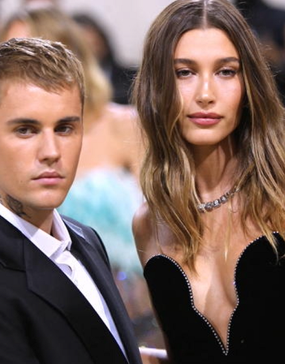 «Нужно пройти через серьезное исцеление»: Хейли и Джастин Бибер откровенно о кризисе в отношениях