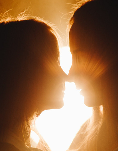 Заботливая, требовательная или деспотичная: какая ты мама по знаку зодиака