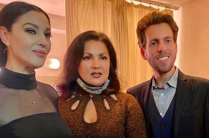 «Как сестры»: Анна Нетребко позирует вместе с Моникой Беллуччи за кулисами театра