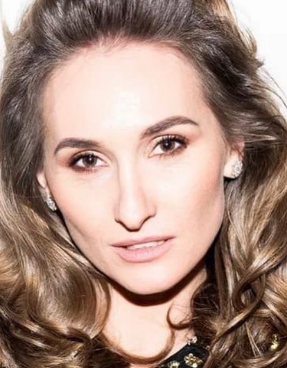 «В 35 лет я приняла себя такой, какой создала меня природа!»: дочь Владимира Винокура о пластических операциях