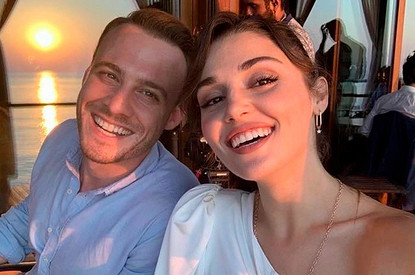 «Удивительная и божественная девушка. Спасибо, что ты есть!»: Керем Бюрсин нежно поздравил Ханде Эрчел с днем рождения