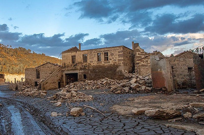 30 лет на дне: в Испании всплыла затопленная деревня-призрак