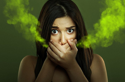 Запах изо рта: так ли он безобиден и как от него избавиться