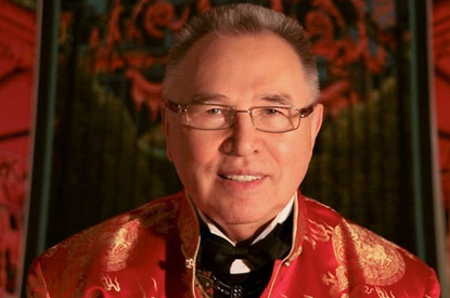 Тяжелобольного Вячеслава Зайцева показали публике на вечеринке (видео)