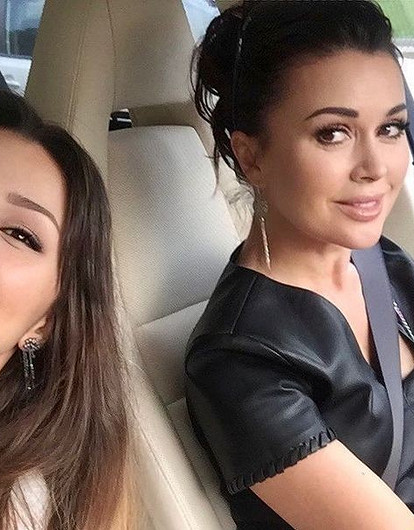 Дочь Анастасии Заворотнюк выходит замуж