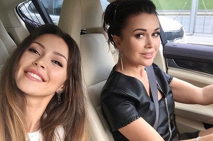 Дочь Анастасии Заворотнюк выходит замуж