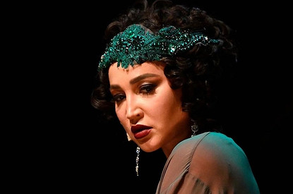 «Ничего личного, только бизнес»: гендиректор МХАТа попросил не обижаться Бузову после отмены спектакля