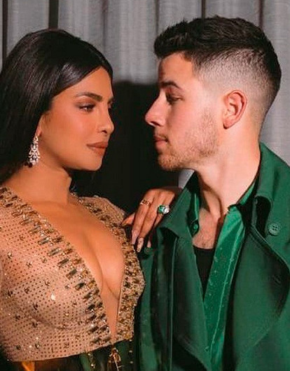 После слухов о расставании: Приянка Чопра и Ник Джонас вместе вышли в свет