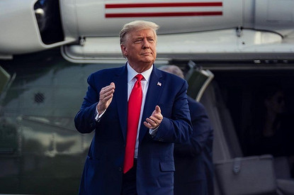 Дональд Трамп обвинил Меган Маркл в неуважении к Елизавете II