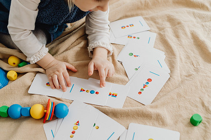 «Мама, давай играть!»: психолог рассказывает, как научить ребенка развлекать себя самостоятельно