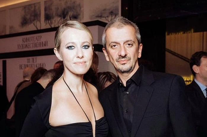 «Идиотка, тебя все забудут скоро!»: Константин Богомолов раскритиковал Ксению Собчак