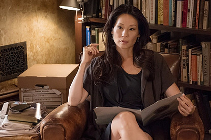 От Ватсона до друзей Оушена: 5 фильмов, в которых мужские персонажи заменили на женские