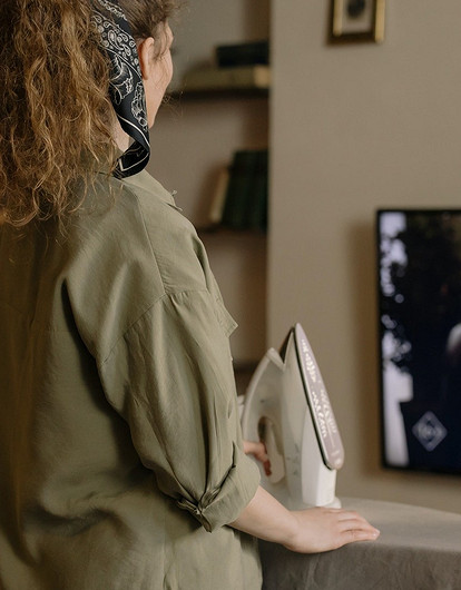 Как просто погладить без утюга: 12 лайфхаков (видео)