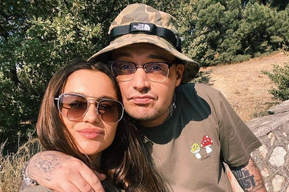 Рэпер Гуф узаконил свои отношения с возлюбленной