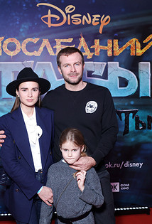 Клим Шипенко с семьей