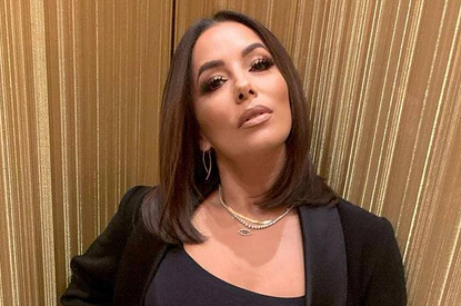 Ева Лонгория продемонстрировала подтянутую фигуру в купальнике