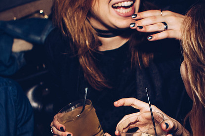 Вечный движ: 5 знаков зодиака, которые любят тусоваться больше всех