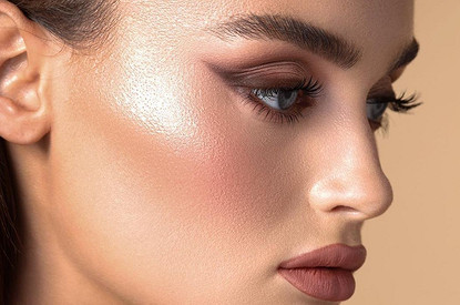 Сиять всегда: 5 лучших хайлайтеров