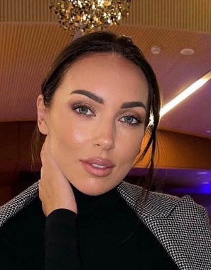 Алсу: «Меня упрекают в том, что не приходилось зарабатывать на кусок хлеба»