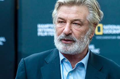 «Ты дала мне повод жить»: Алек Болдуин опубликовал трогательно послание супруге