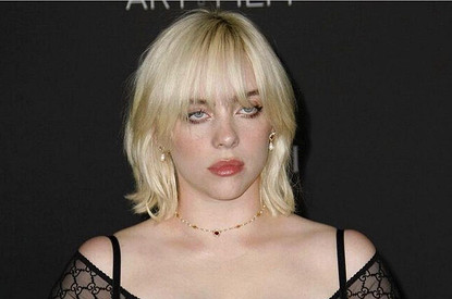 Билли Айлиш кардинально сменила имидж (из блондинки в брюнетку)