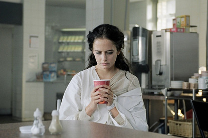 5 способов наполнить себя энергией в новогодние праздники, названные психологом