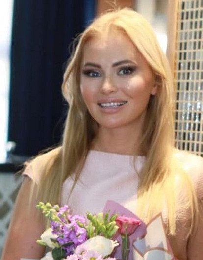 Дана Борисова показала, как изменилась ее фигура после пластической операции