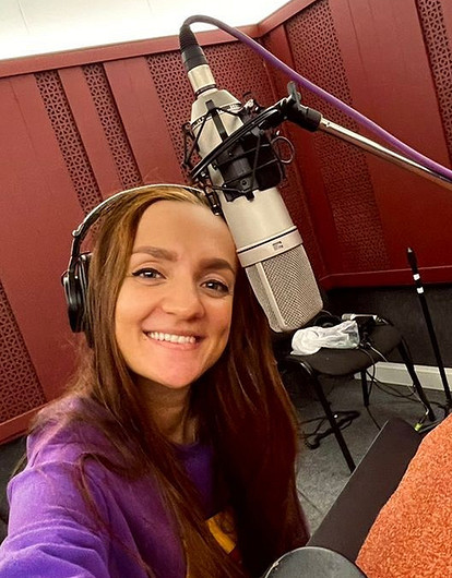 Голос — не главное: что нужно, чтобы стать актером дубляжа (и где этому учат)