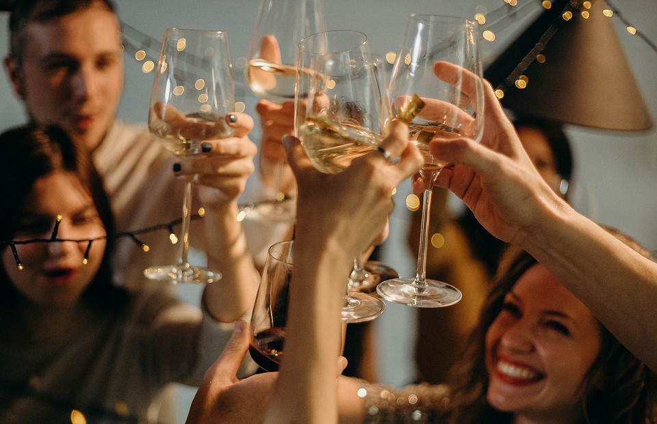 8 советов, как выбрать хорошее шампанское на Новый год
