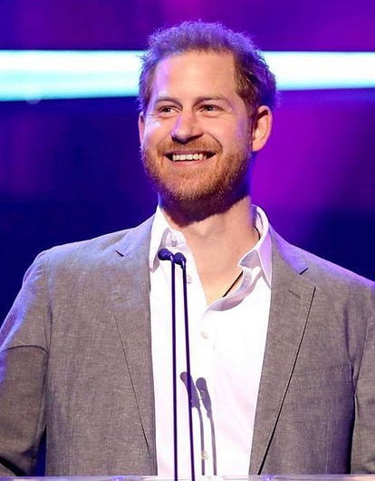 Принц Гарри перестал враждовать с обиженным отцом принцем Чарльзом