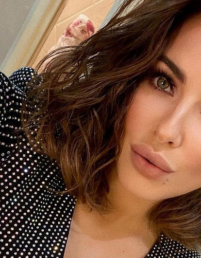 Танцы, увлажнение и водоросли: секреты красоты Ани Лорак