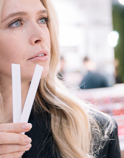 Вера Брежнева — специальный гость открытия второго магазина сети iBeauty