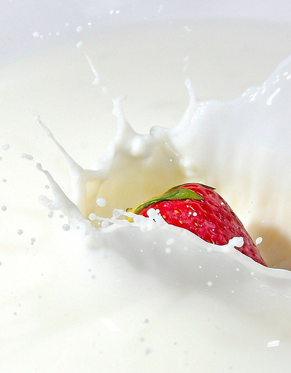 Отбелить без стоматолога: 5 продуктов, осветляющих зубы