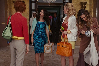 Клатч, шоппер или рюкзак: подбираем сумку по знаку Зодиака