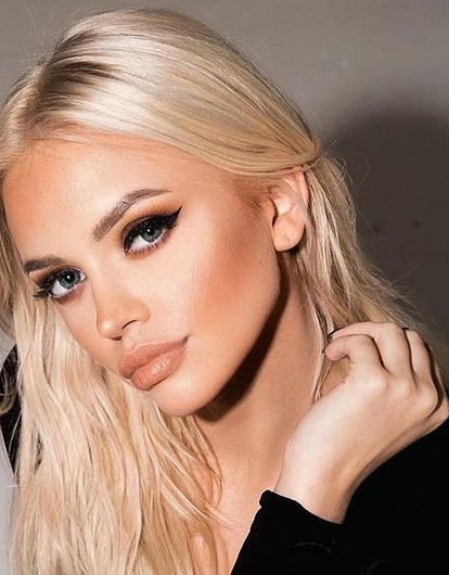 Экс-супруга Кержакова Милана Тюльпанова разошлась с возлюбленным после свадьбы на Мальдивах