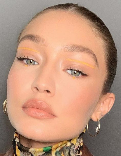 Джиджи Хадид рассказала о сложных 14-часовых домашних родах