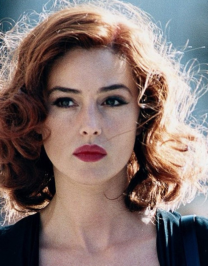 Не колет ботокс и не скрывает седину: манифест красоты Моники Беллуччи