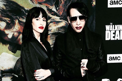 Эван Рейчел Вуд подала заявление в полицию на жену Мэрилина Мэнсона из-за угроз разрушить ее карьеру