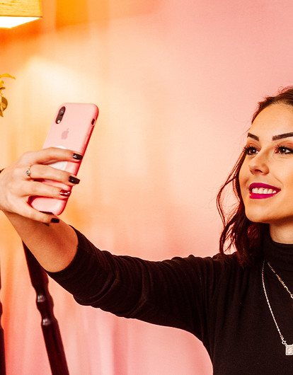 «Галочка, ты сейчас умрешь!»: новые правила макияжа для селфи