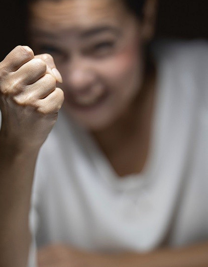 5 самых страшных и опасных знаков зодиака в гневе: мужчины и женщины