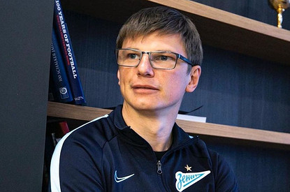 Мать Андрея Аршавина требует 1,9 миллиона рублей с тяжелобольной Алисы Казьминой