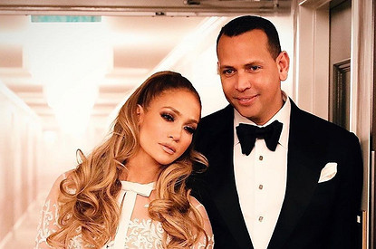 Дженнифер Лопес высмеяла слухи о расставании с Алексом Родригесом (видео)