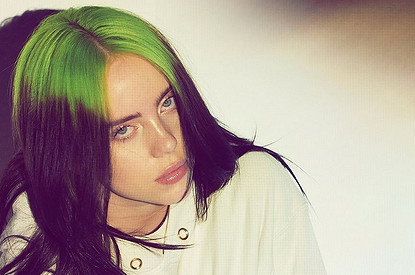 Билли Айлиш кардинально сменила имидж (теперь блондинка)